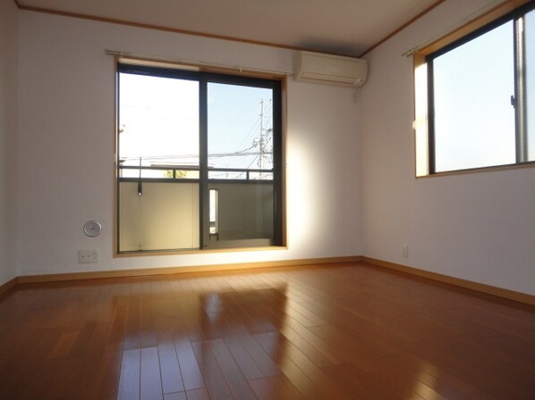 エスポワール小俣の物件内観写真